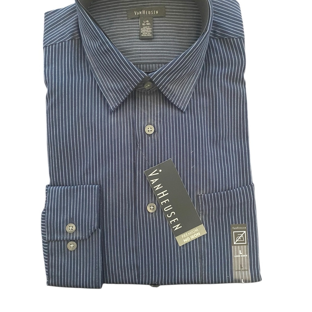 Van Heusen Men's Blue Striped Shirt